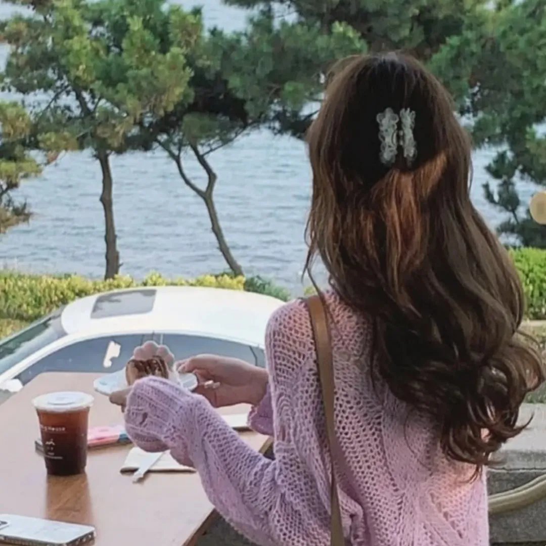 彩凤云裳